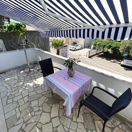 Rako Guest house Brela