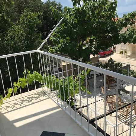 Rako Gostinjska kuća