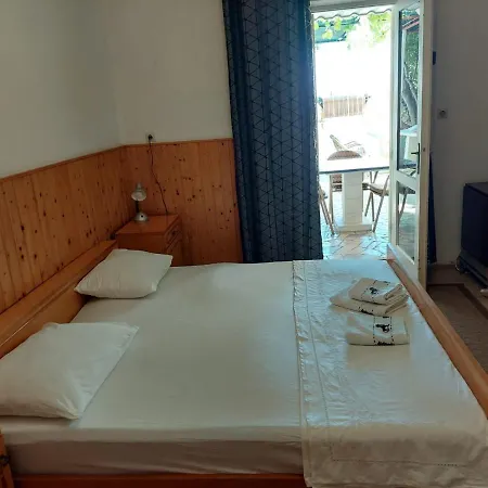 Rako Guest house Brela