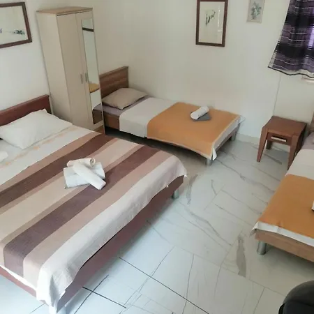 Guest house Rako Brela