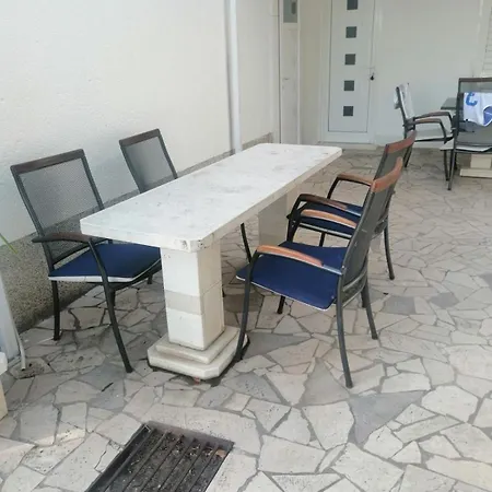 Guest house Rako 3*