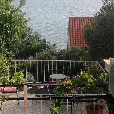 Rako Guest house Brela