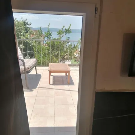 Rako Guest house Brela