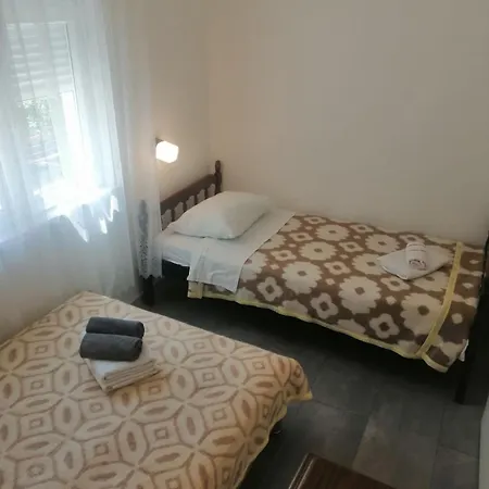 Guest house Rako Brela